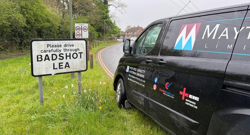 Trusted Electrician in Badshot Lea