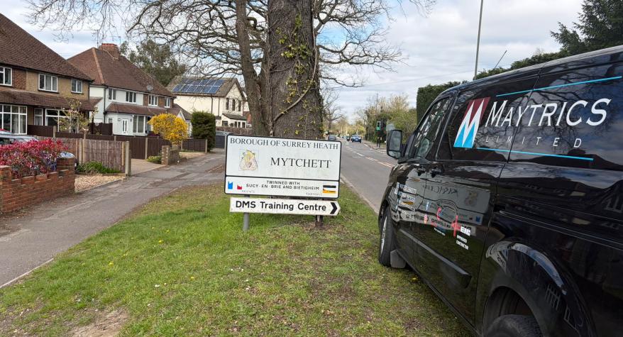 Electrician in Mytchett
