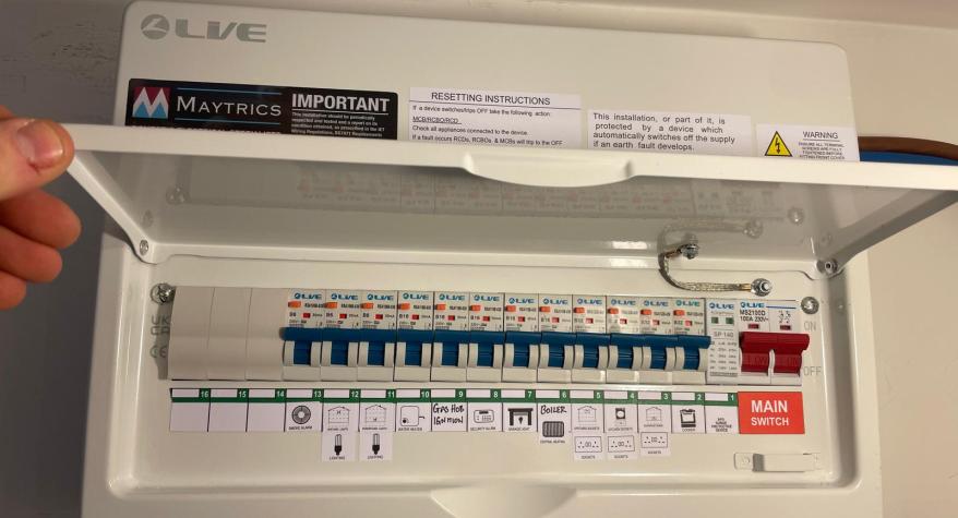 Fuseboard Upgrade in Blackwater